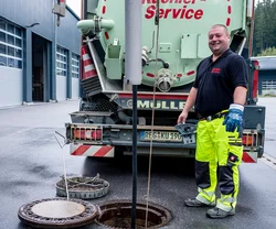 Kanalreinigung mit Spültechnik und Saugtechnik